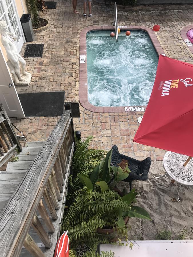 Pensión New Orleans House - Gay Male Adult 2*